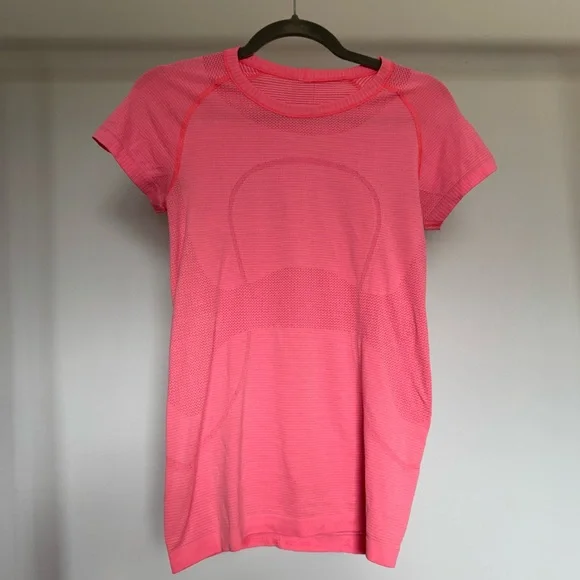 3 LULULEMON workout shirts! Packaged deal, 2 short sleeve, 1 long sleeve. - Picture 6 of 13